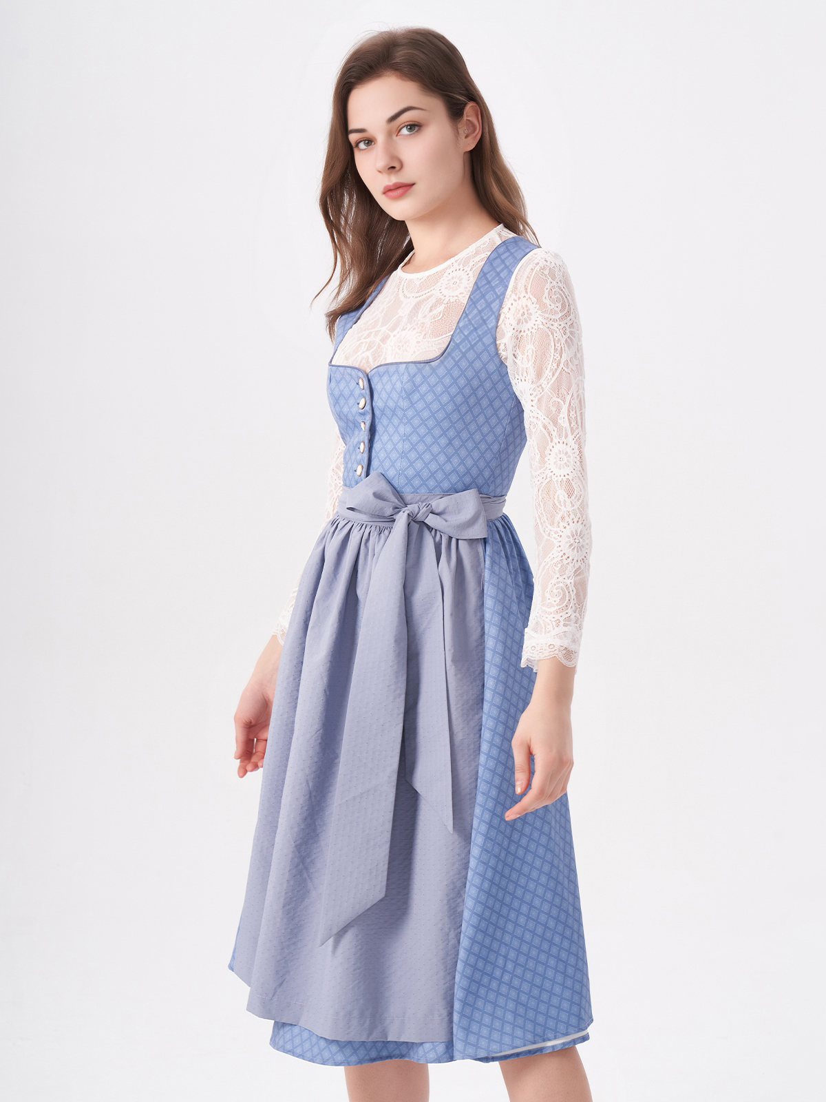Dirndl in Beige – schlicht und elegant