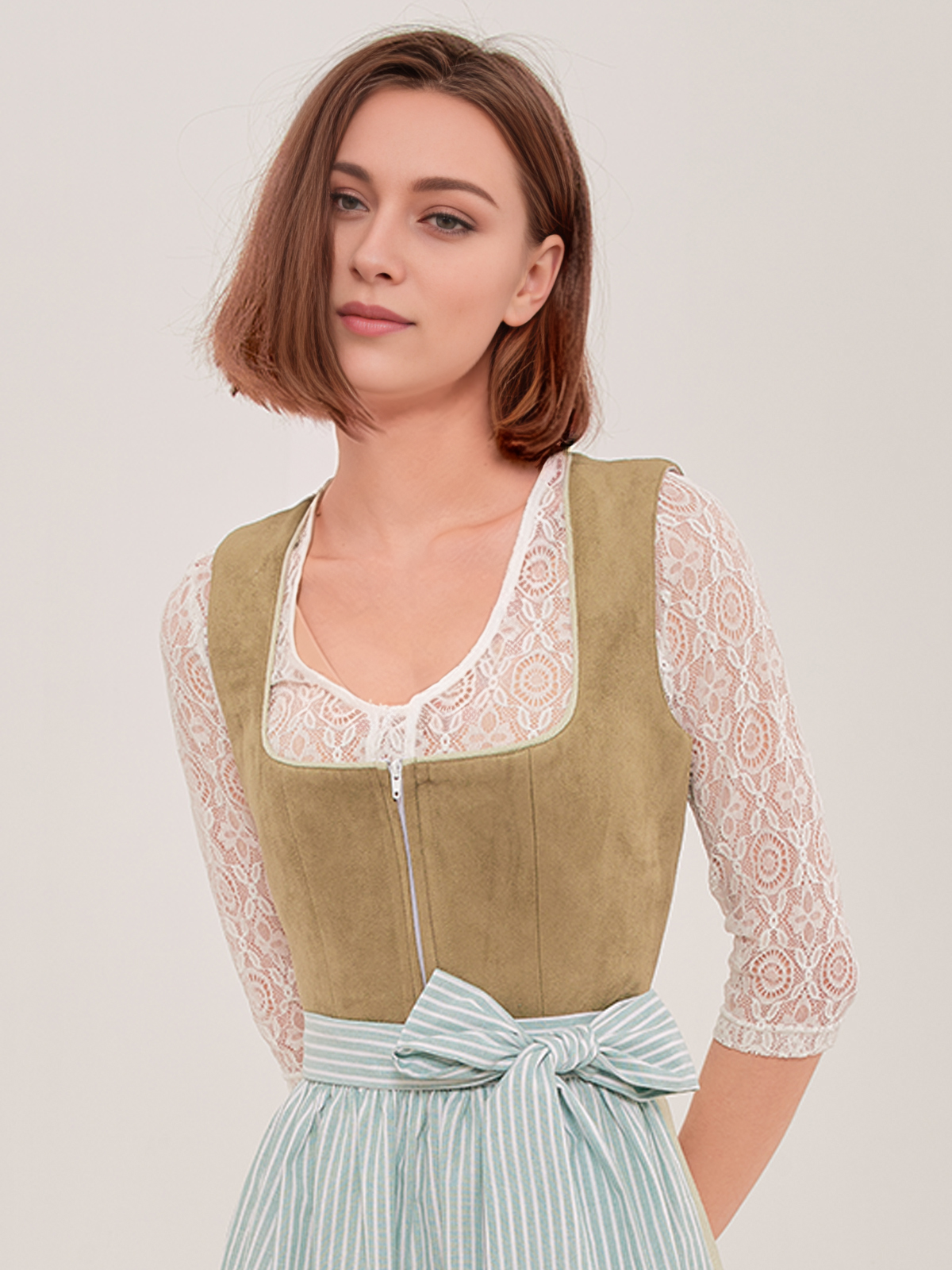 Dirndl Grün Samt
