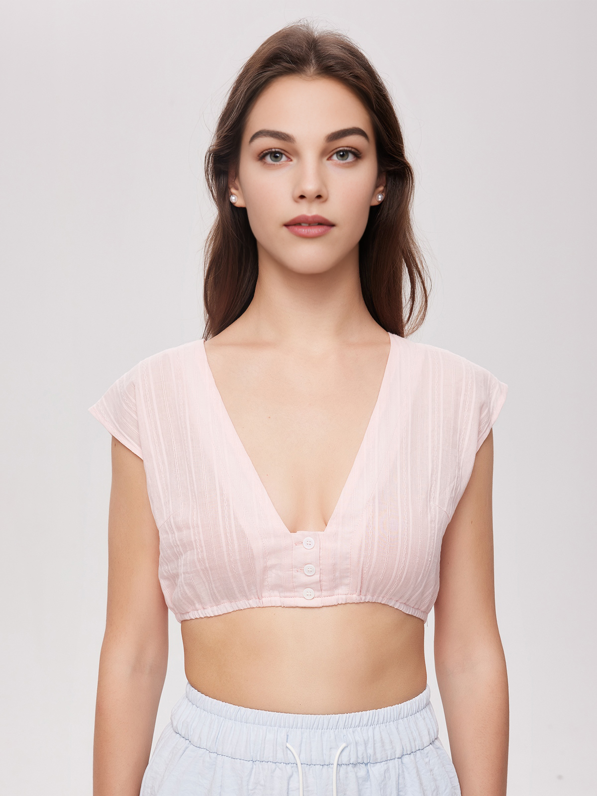 Dirndl in Rosa mit Spitzenbluse