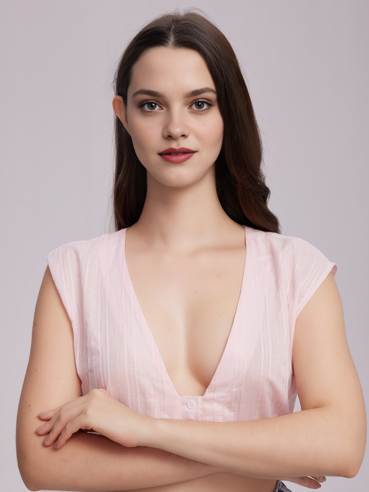 Dirndl in Rosa mit floralen Details