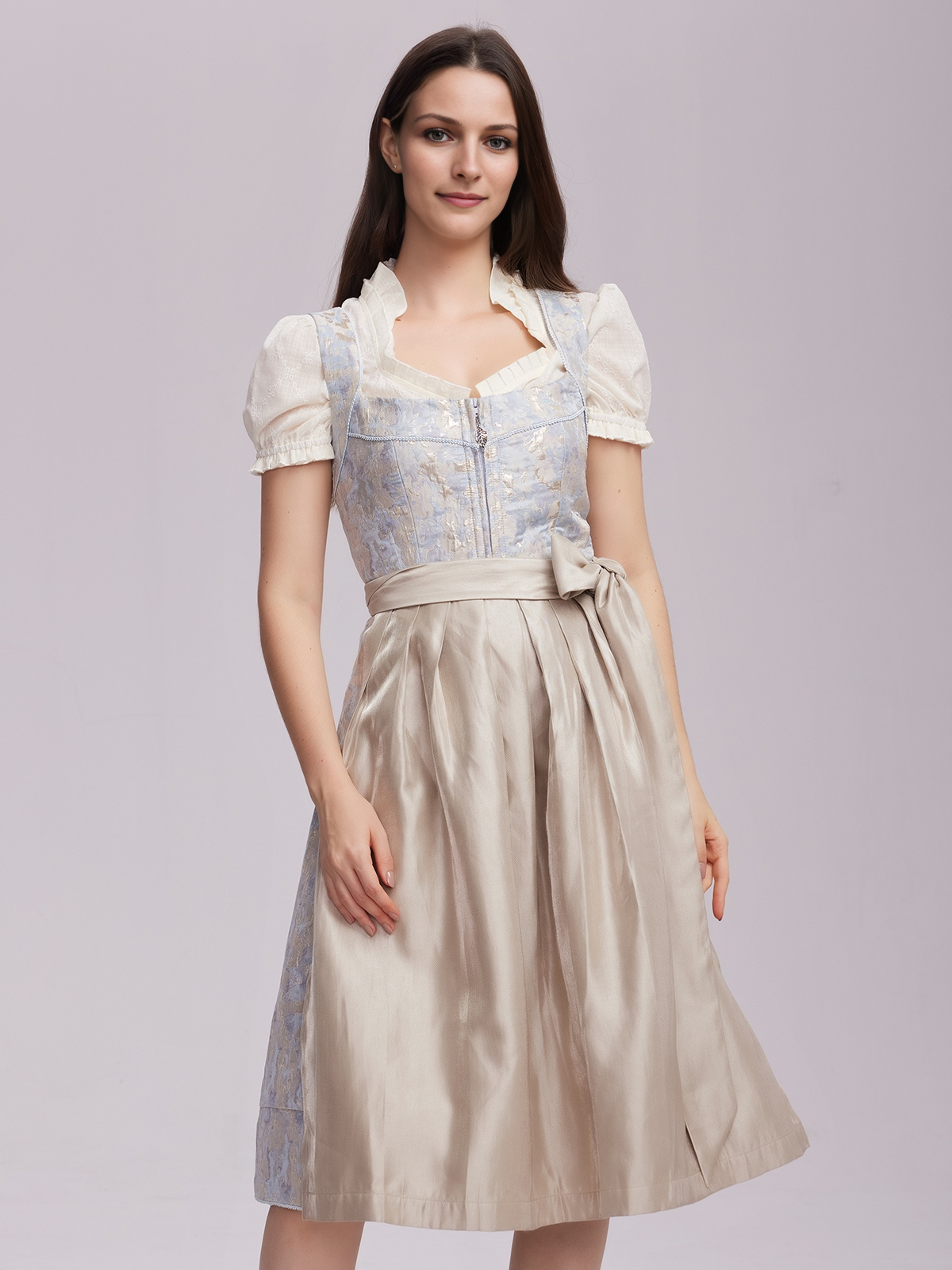 Modernes blaues Dirndl von Ehreer
