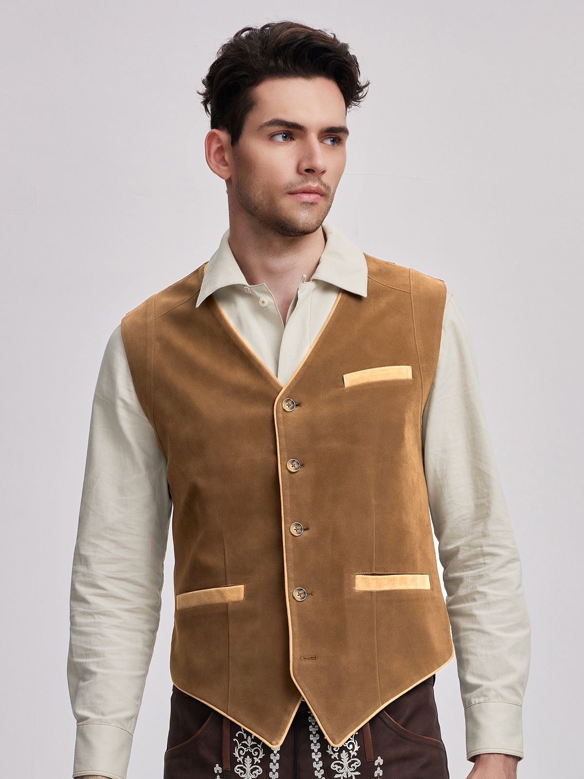 Moderne Dirndl-Bluse in Gelb