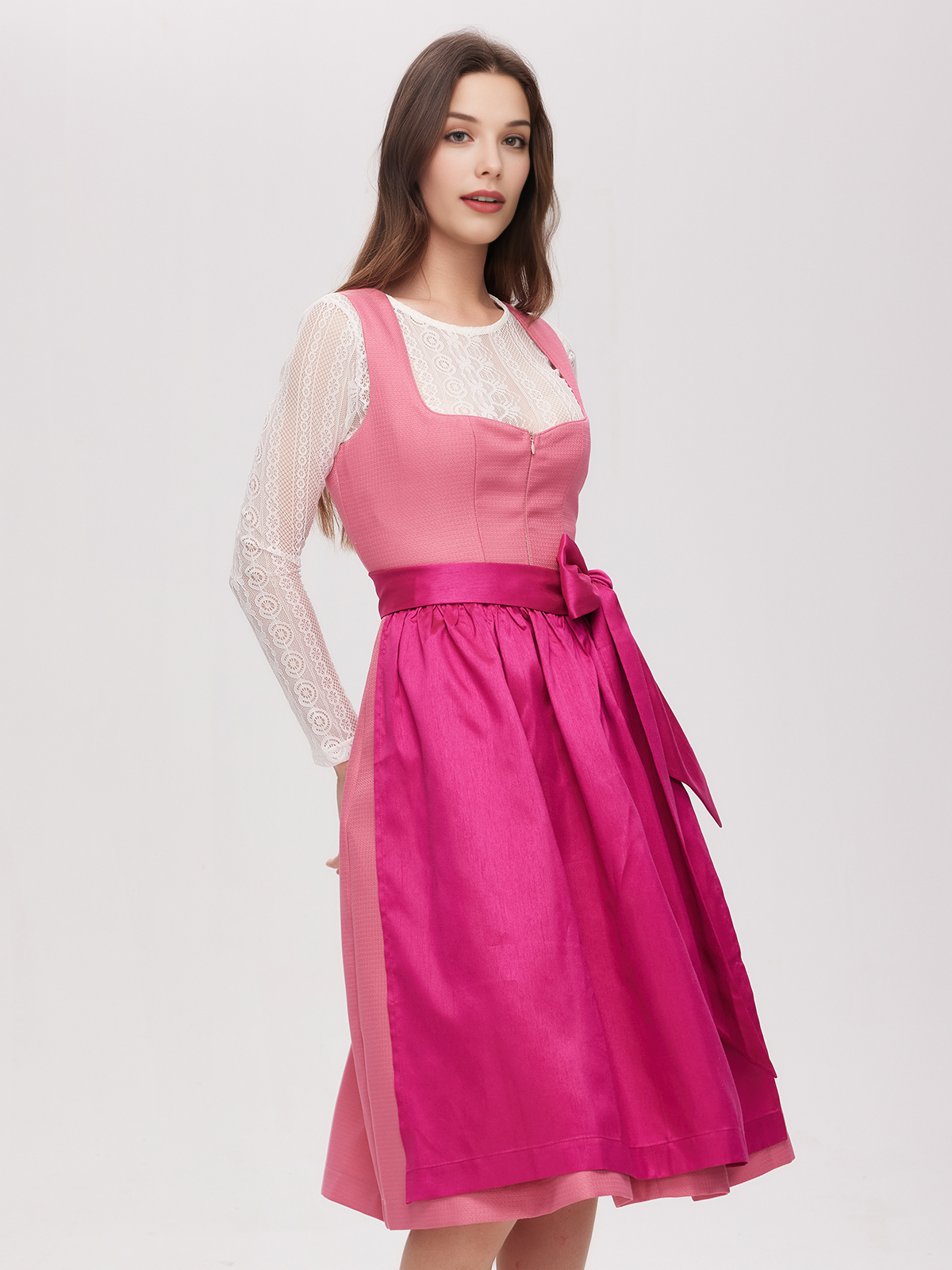 Dirndl in Pink und Rot